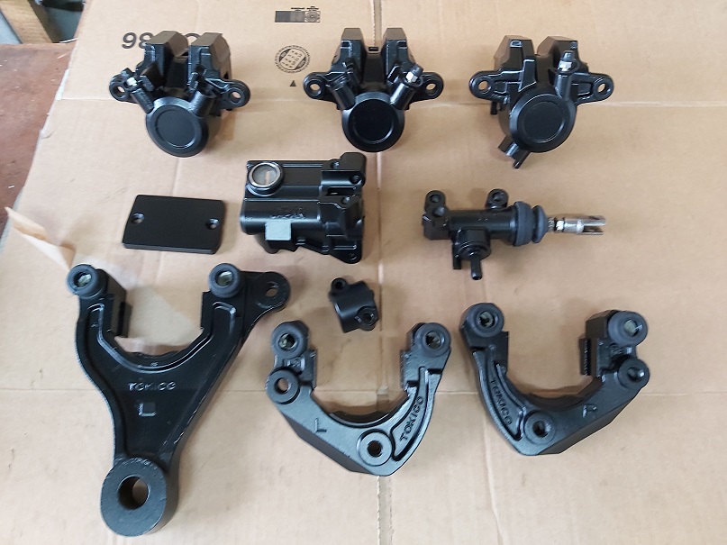 Brakes rebuilt.jpg