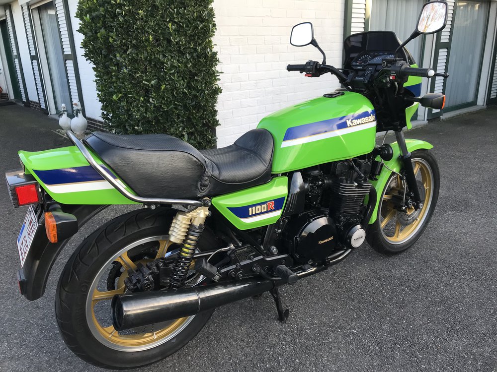myz1100R4.jpg
